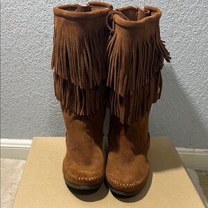 Minnetonka Fringed Brown Suede Boots